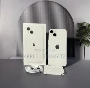 New Apple iPhone 13 128 GB White