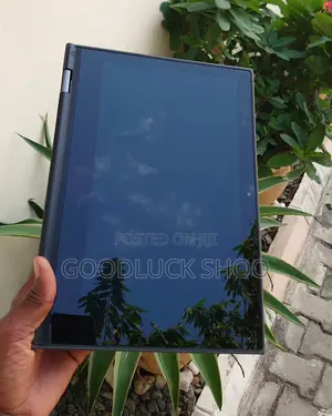 Laptop Lenovo 300e 4GB SSD 128GB