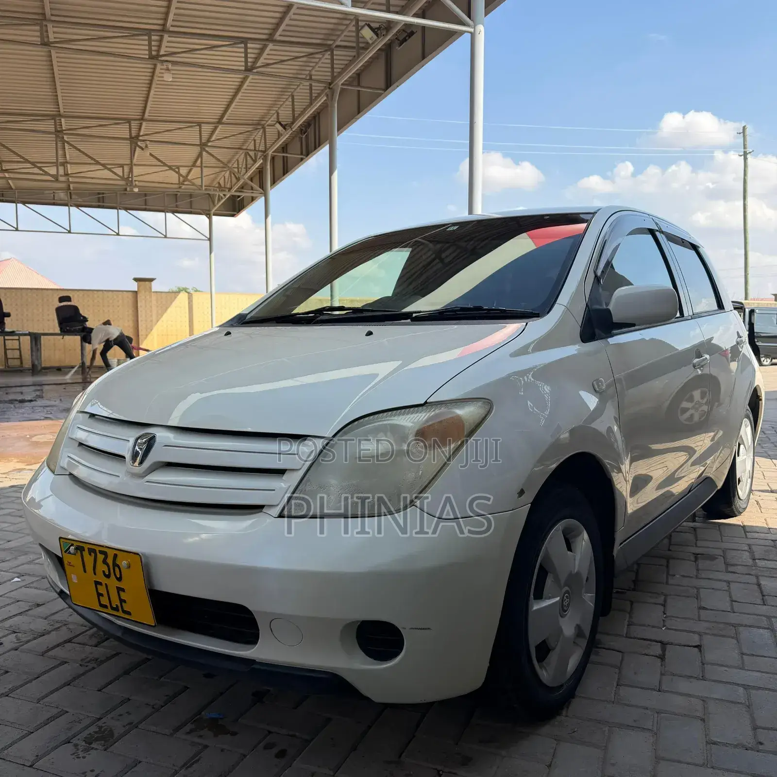Toyota IST 2005 White