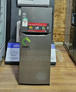 *Lg Refrigerator  Model: Gn-B202sqbb 205l