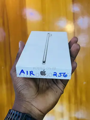 New Apple iPhone Air 512 GB Gold