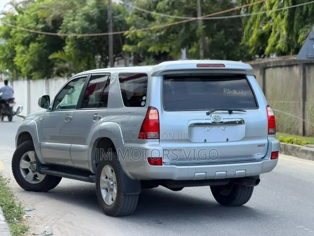 Toyota Hilux Surf 2006 Silver