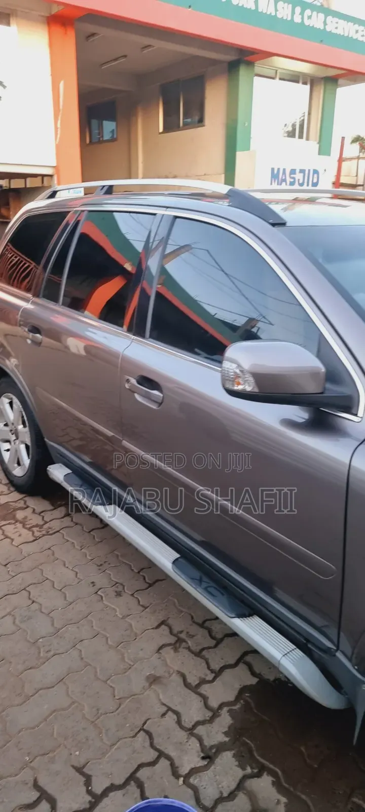 Volvo XC90 3.2 R-Design AWD (3.2L 6cyl 6A) 2010 Brown