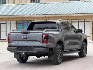 Ford Ranger Wildtrak 2023 Gray