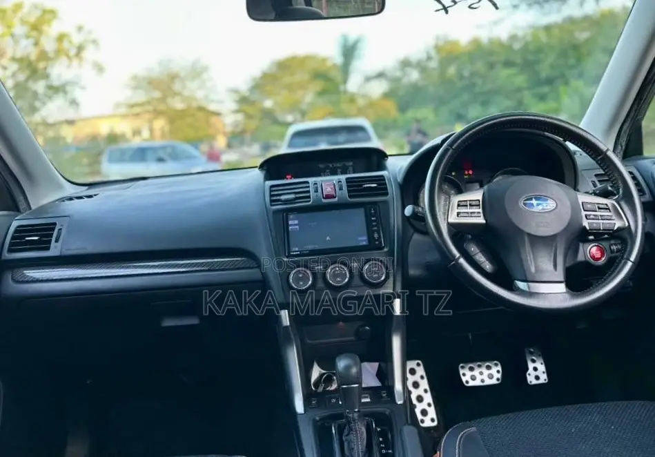 Subaru Forester 2014 Black