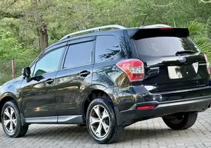 Subaru Forester 2014 Black