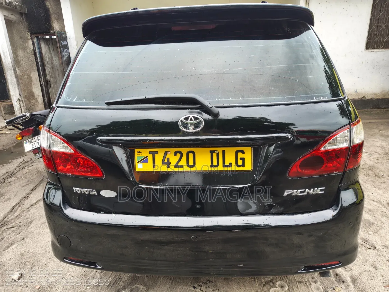 Toyota Ipsum 2005 Black