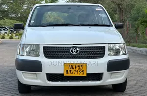 Toyota Probox 2007 White