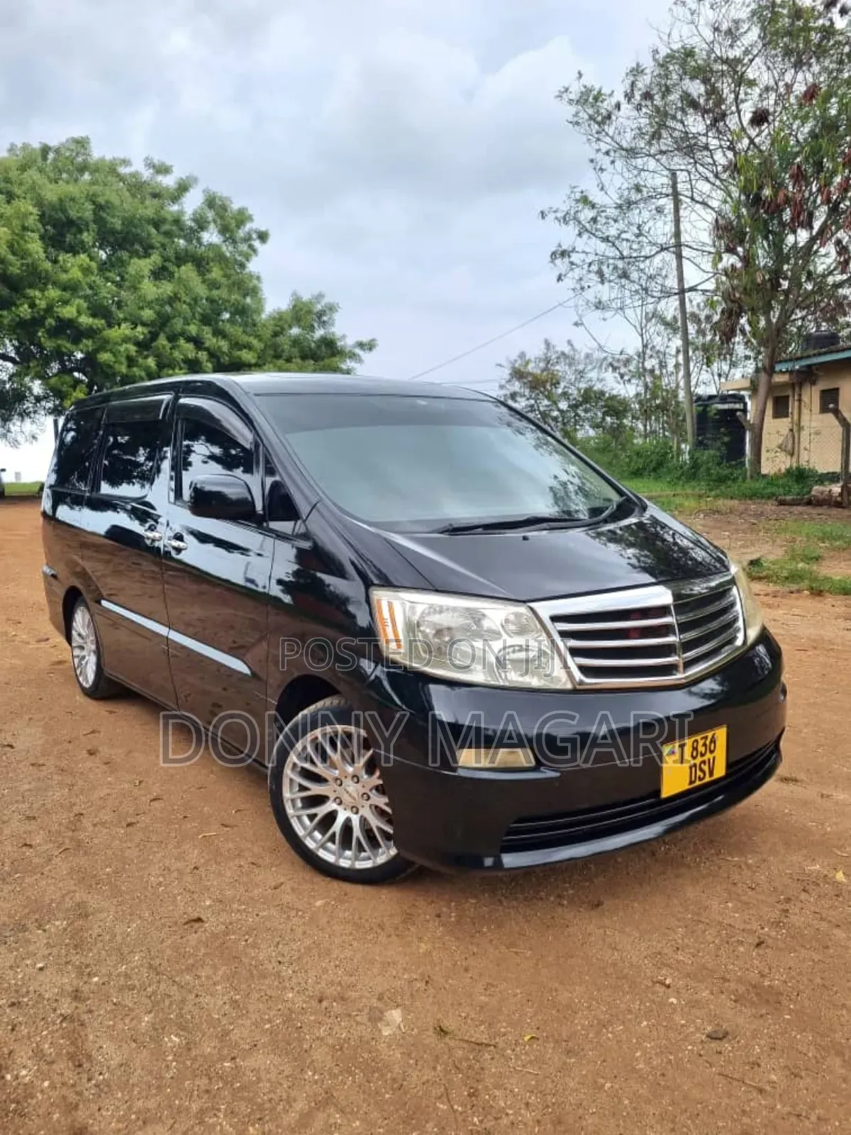 Toyota Alphard 2005 Black