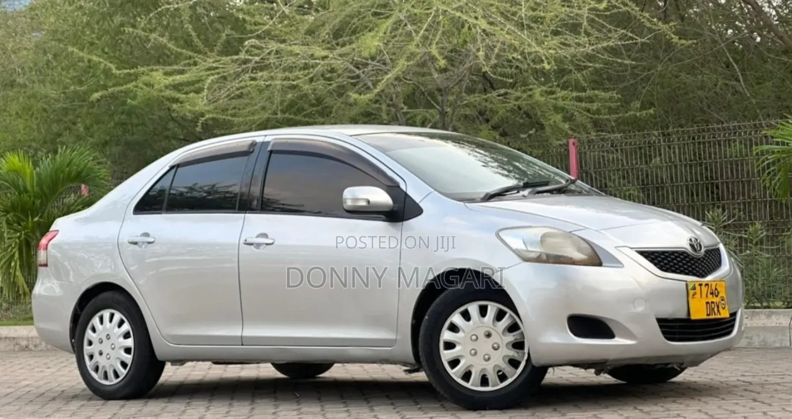 Toyota Belta 2008 Silver