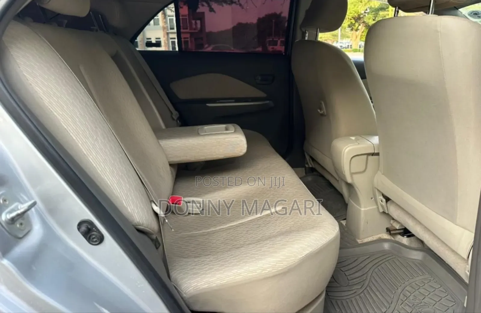 Toyota Belta 2008 Silver