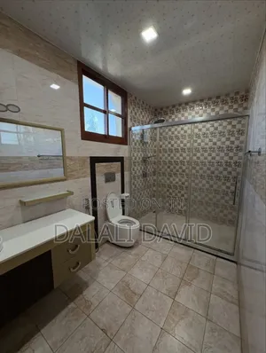 Furnished 3bdrm Villa in Ada Estate for rent