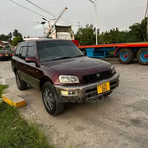 Toyota RAV4 1999 Maroon