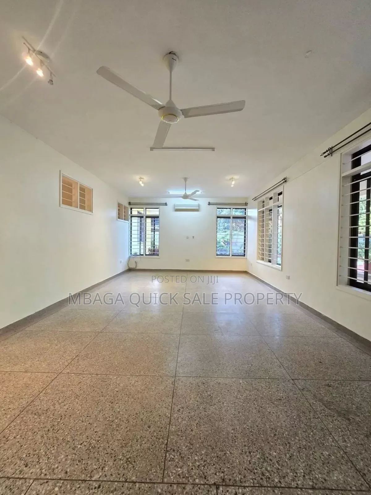 8bdrm House in Masaki for rent