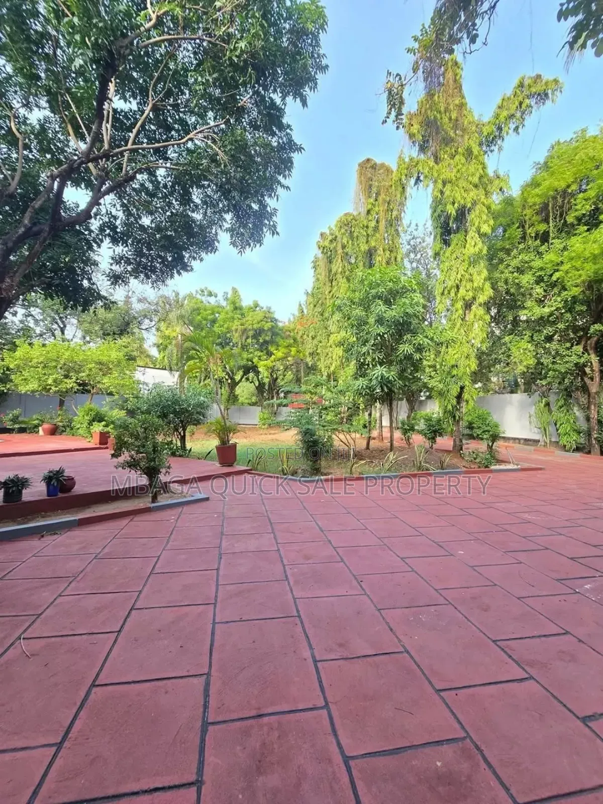 8bdrm House in Masaki for rent