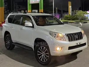 Toyota Land Cruiser Prado 2.7 i 2012 White