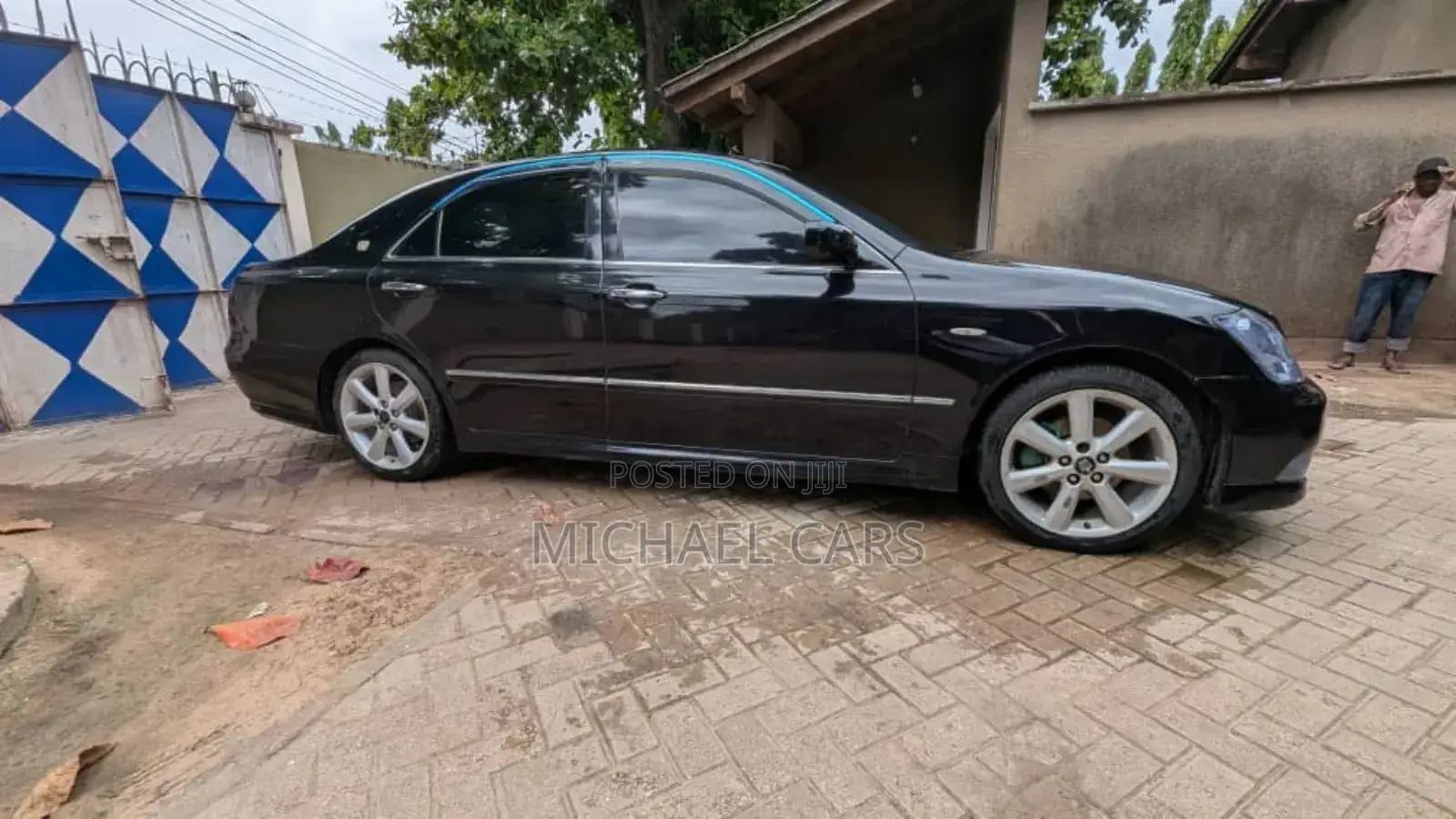 Toyota Crown Royale 2005 Black