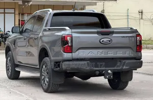 Ford Ranger Wildtrak 2023 Gray