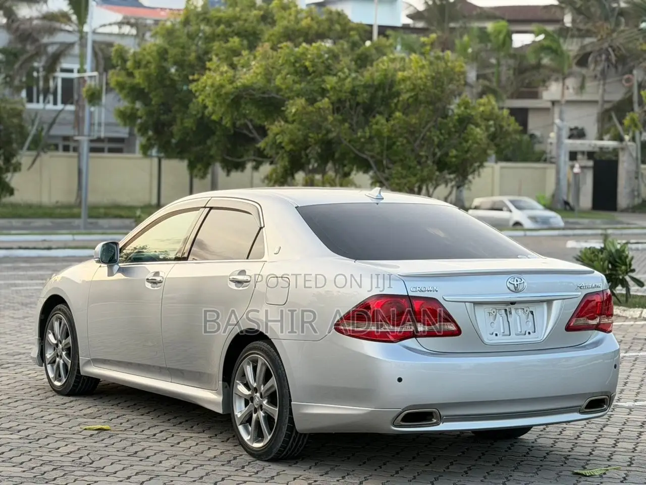 Toyota Crown 2009 Silver