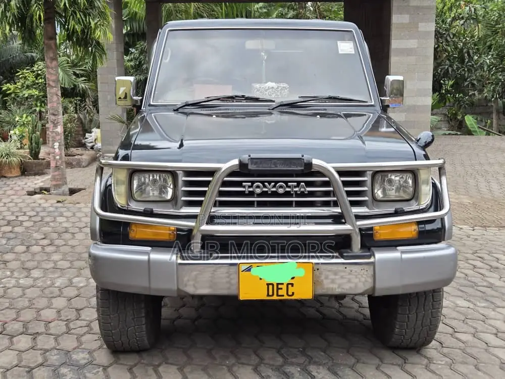 Toyota Land Cruiser Prado 1998 Black