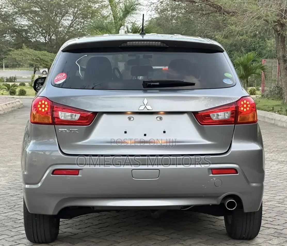 Mitsubishi RVR 2.0 2012 Gray
