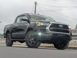 Toyota Hilux 2023 Black
