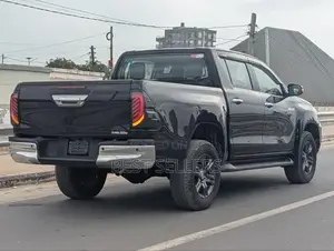 Toyota Hilux 2023 Black