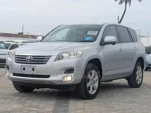 Toyota Vanguard 2007 Silver