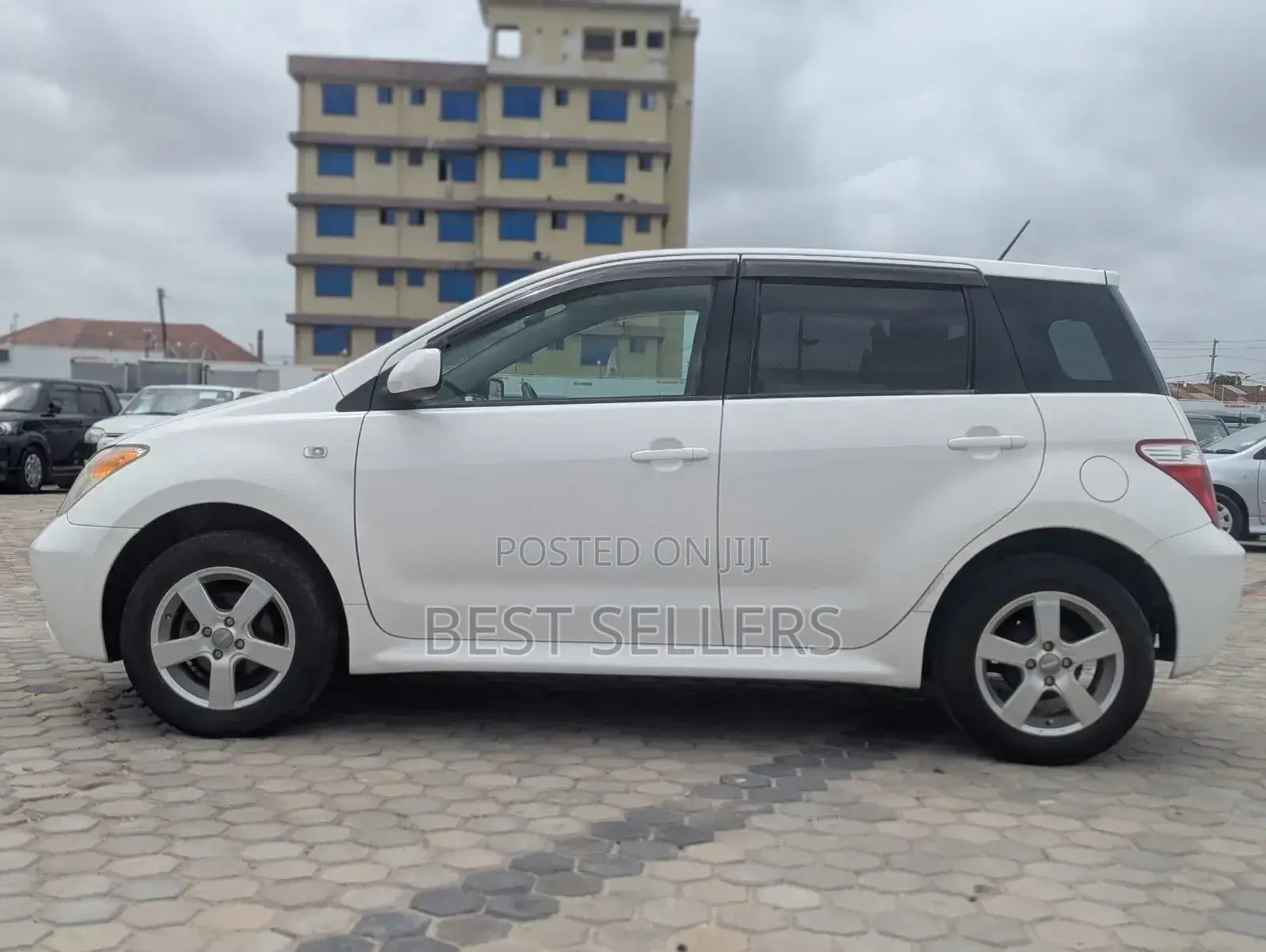 Toyota IST 2005 White