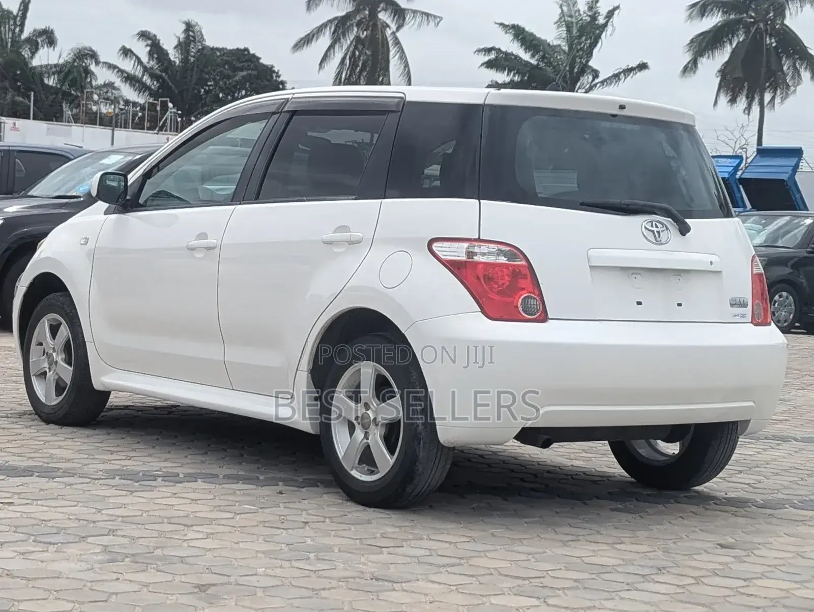 Toyota IST 2005 White