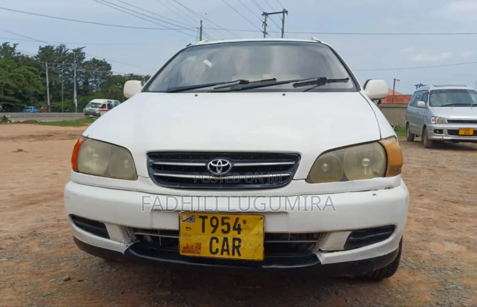 Toyota Ipsum 2000 White
