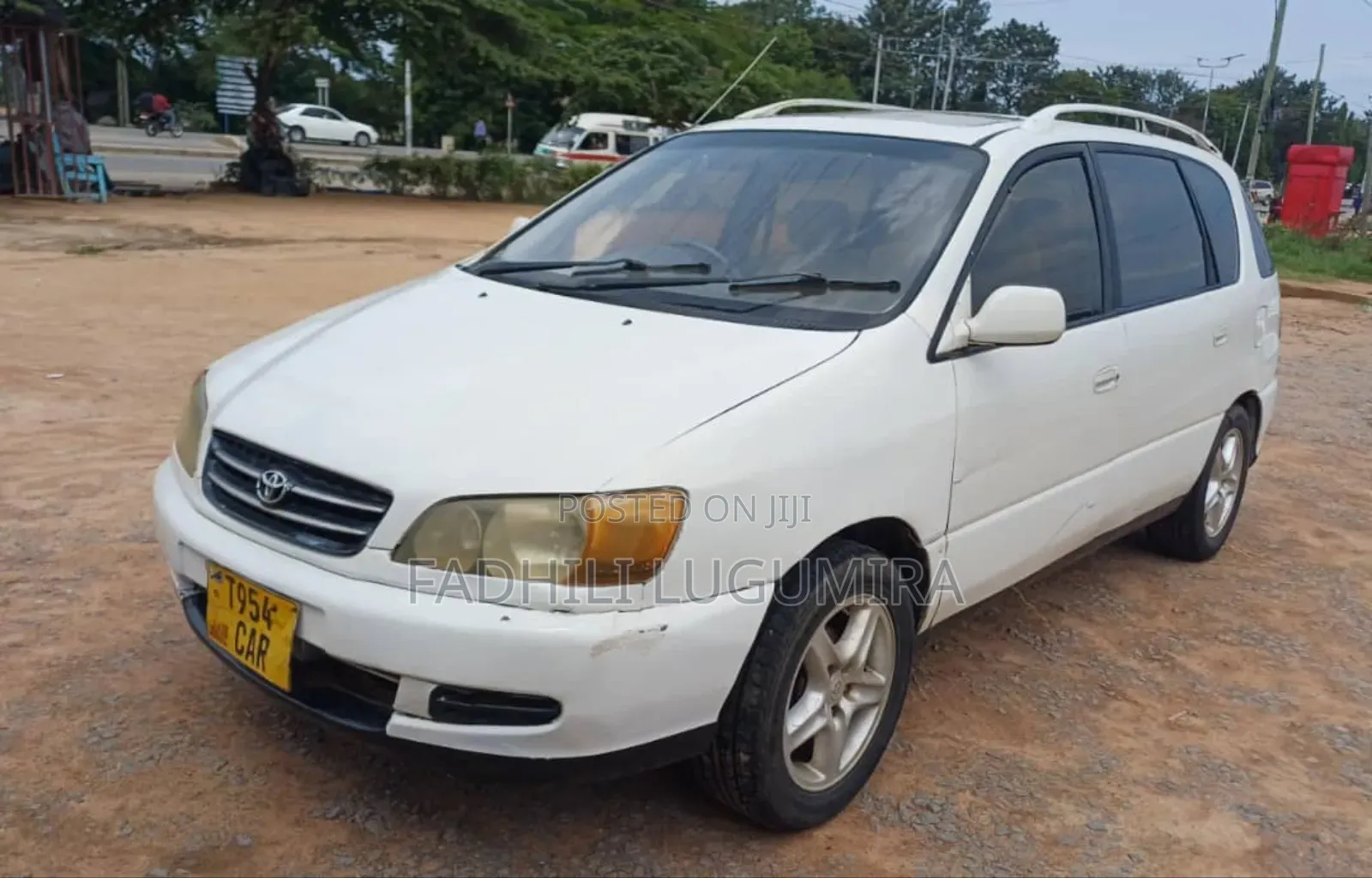 Toyota Ipsum 2000 White