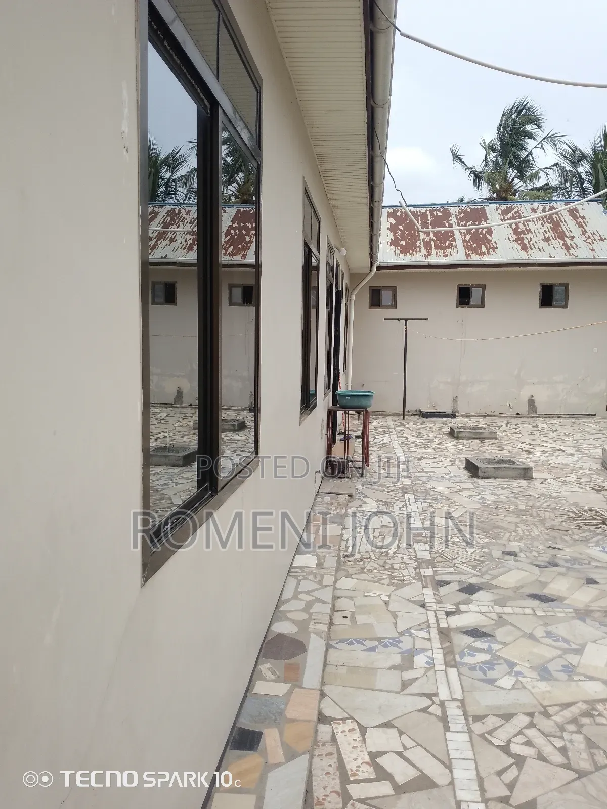 4bdrm Apartment in Tanzania Daresalaam, Ilala for rent