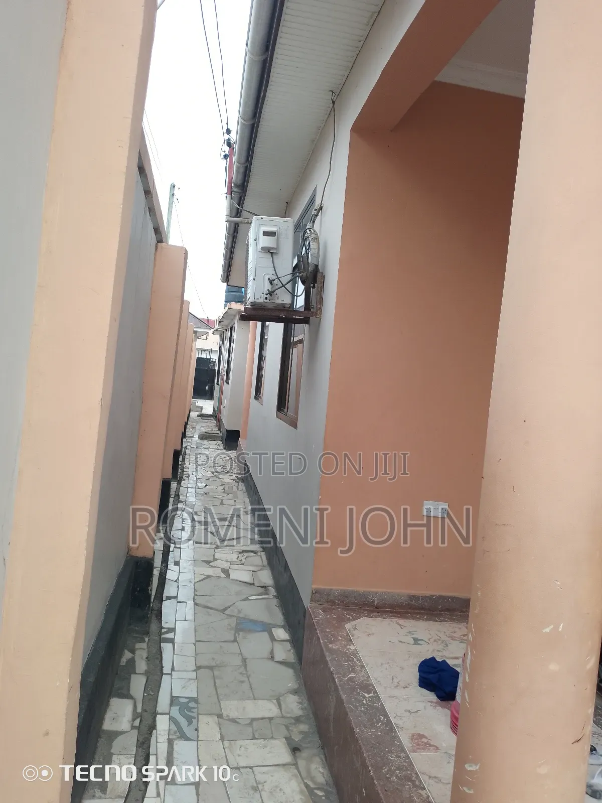 4bdrm Apartment in Tanzania Daresalaam, Ilala for rent