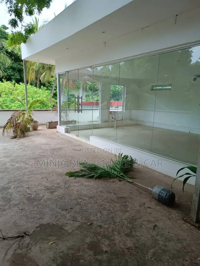 8bdrm House in Masaki for rent