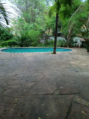 8bdrm House in Masaki for rent