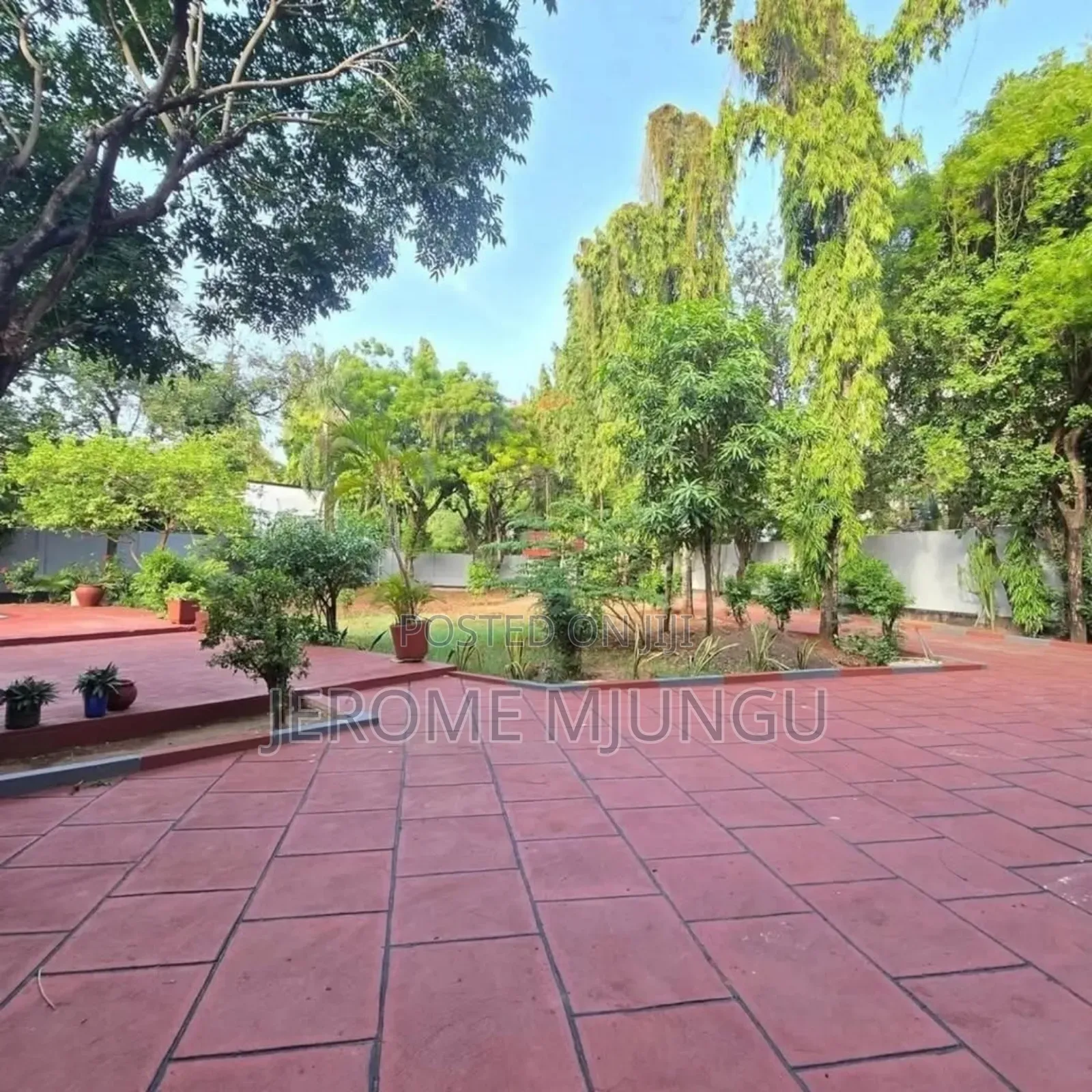 8bdrm House in Masaki for rent