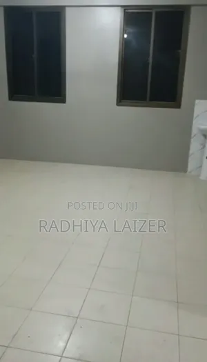 3bdrm Apartment in Kariakoo for sale