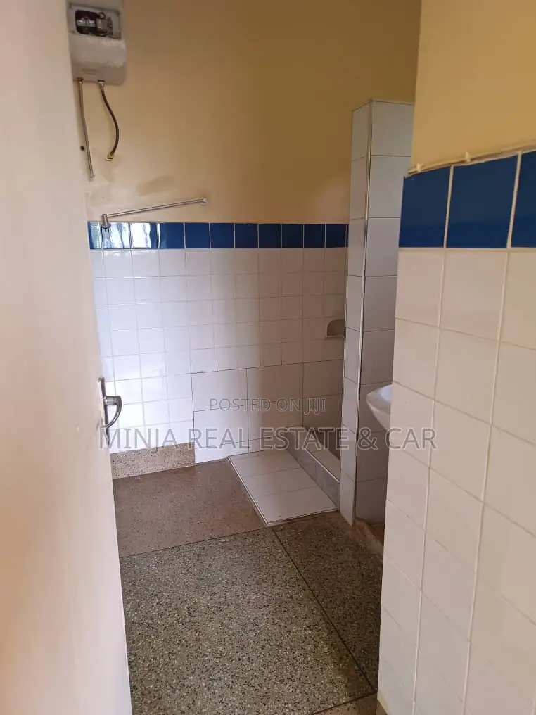 8bdrm House in Masaki for rent