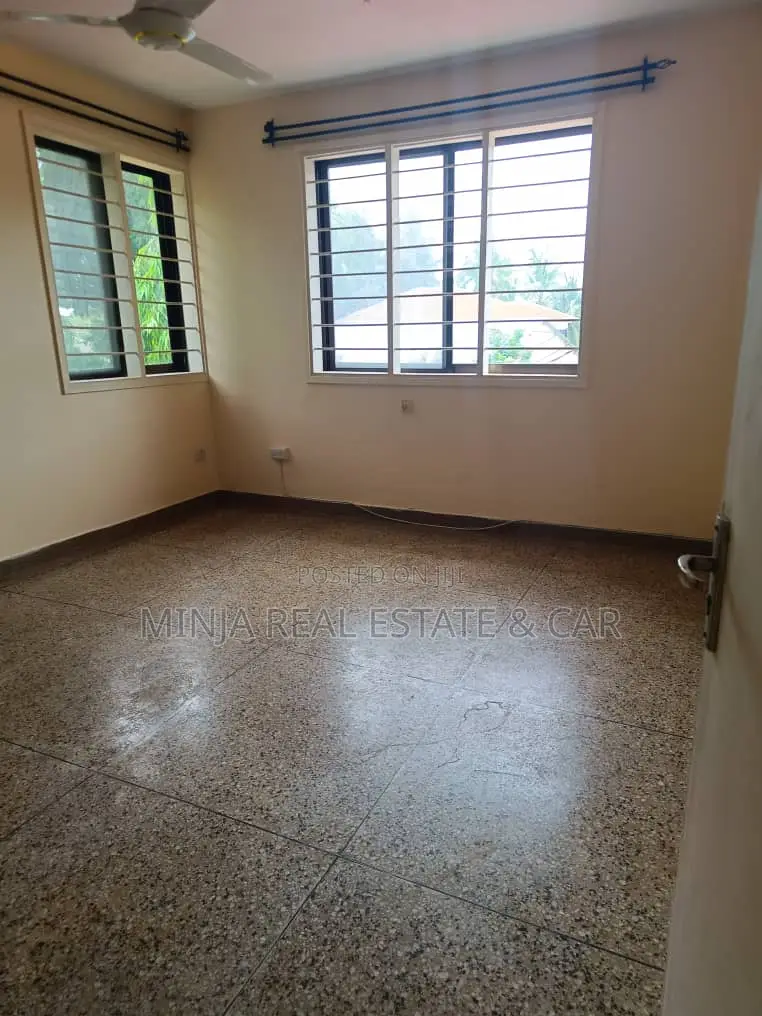 8bdrm House in Masaki for rent