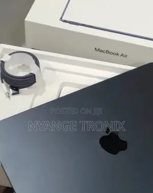New Laptop Apple MacBook Air 2023 M2 16GB Apple M2 SSD 256GB
