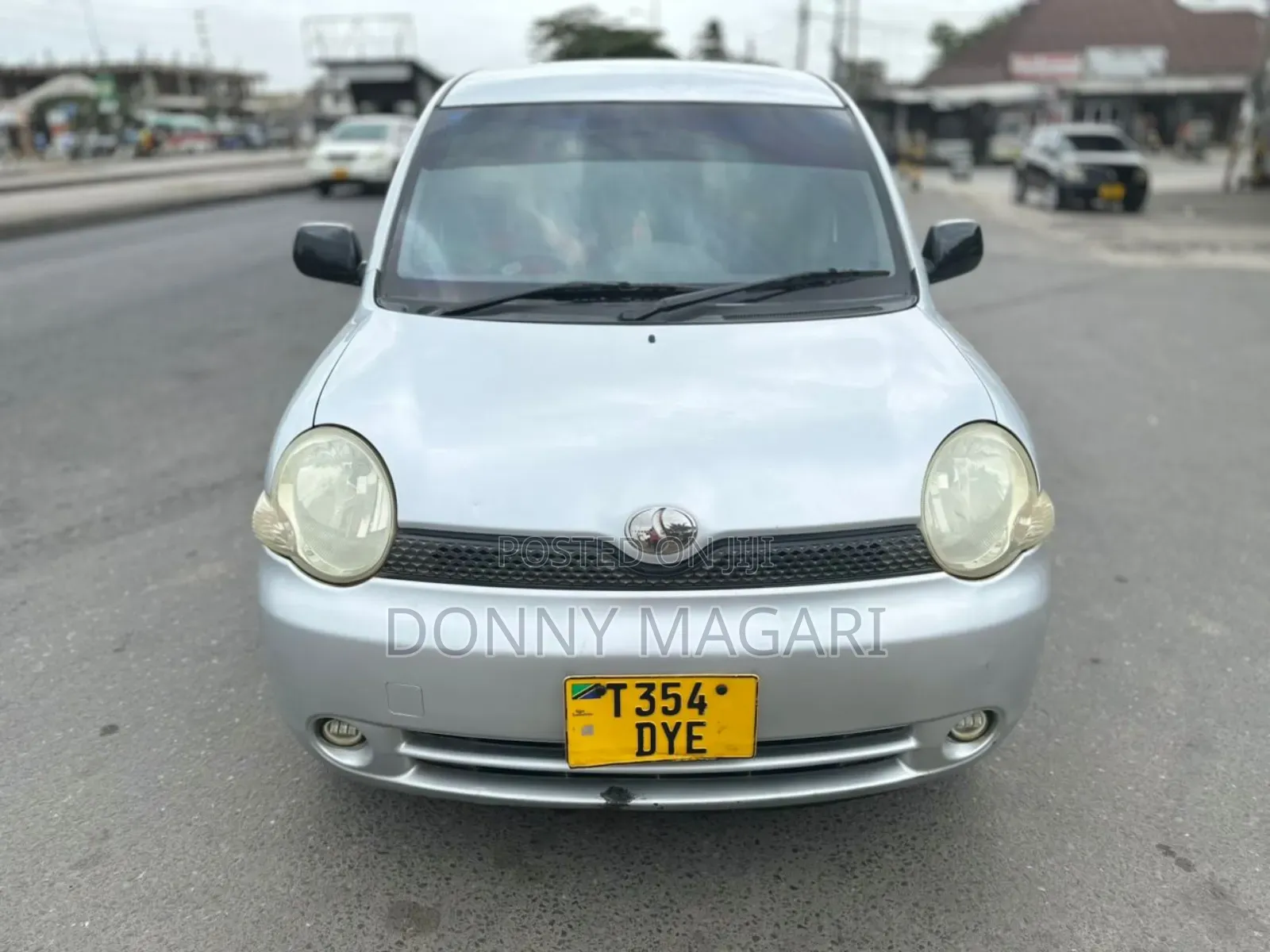 Toyota Sienta 1.5 AWD 2006 Silver