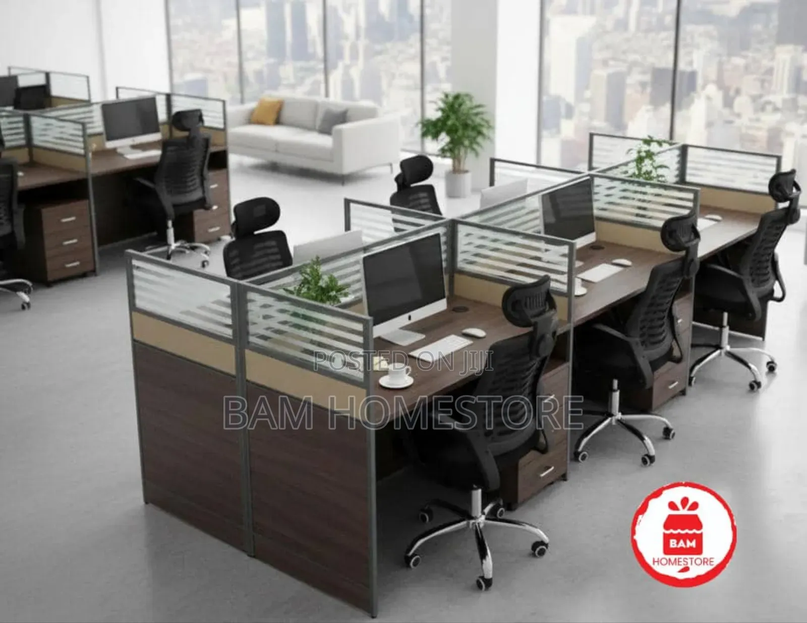 The Synergy 6-Staffs Workstation