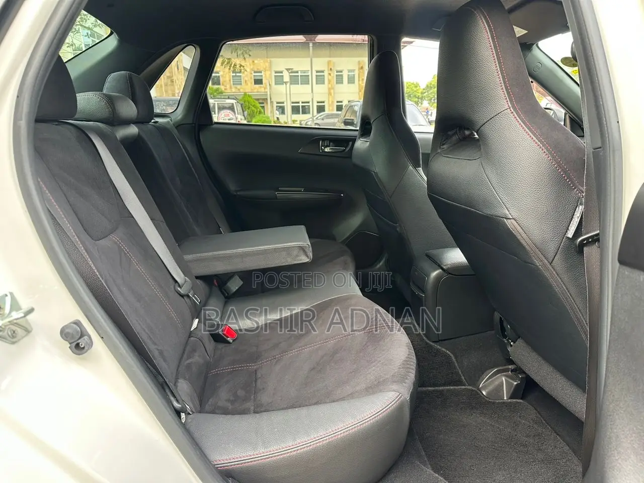 Subaru Impreza WRX STI 2.0 AWD 2010 White