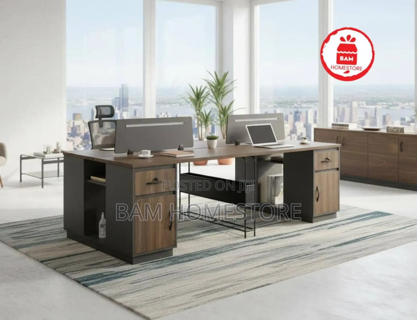 Workstation for 4 Staffs