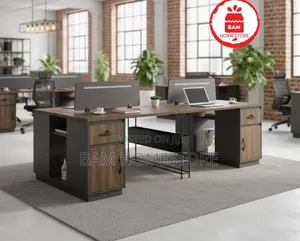 Workstation for 4 Staffs