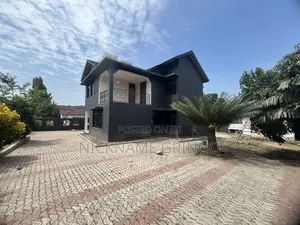 4bdrm House in Bwiru Place, Ilemela Ward for sale