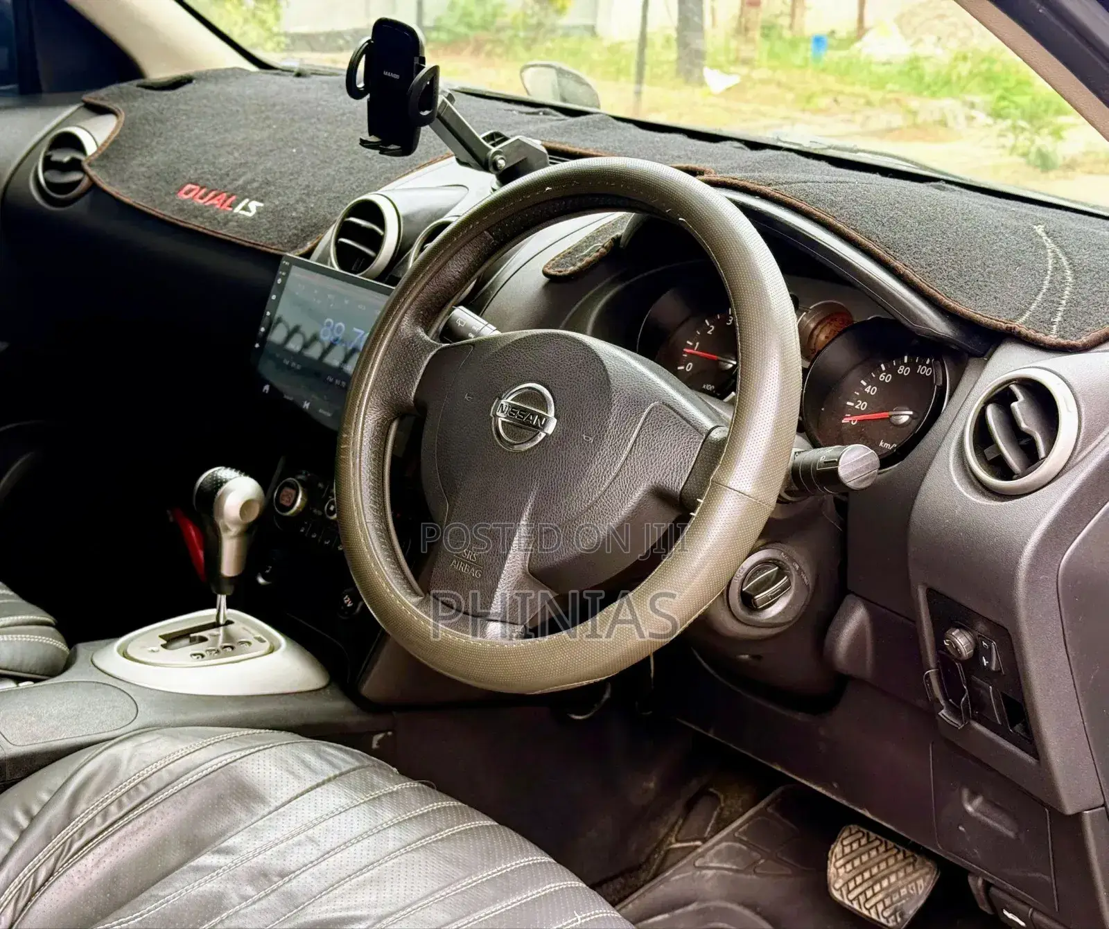 Nissan Dualis 2010 Black