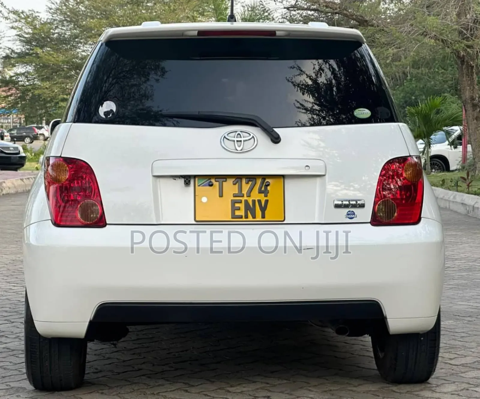 Toyota IST 2004 White