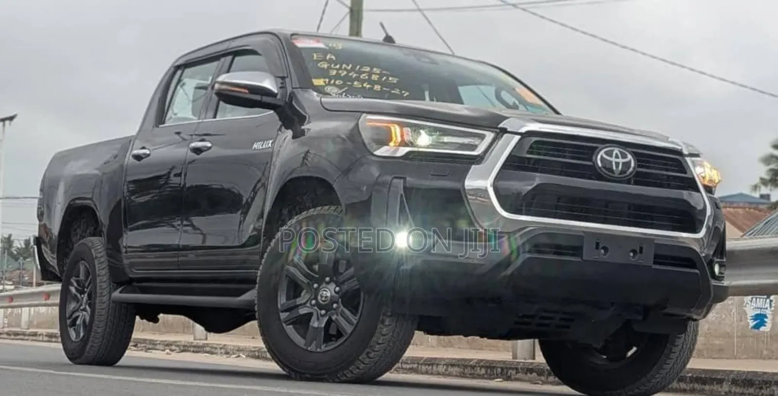 Toyota Hilux 2023 Black